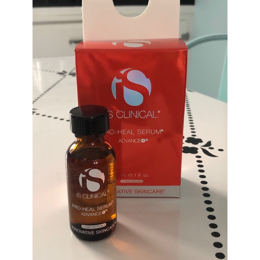 iS Clinical Pro-Heal Serum